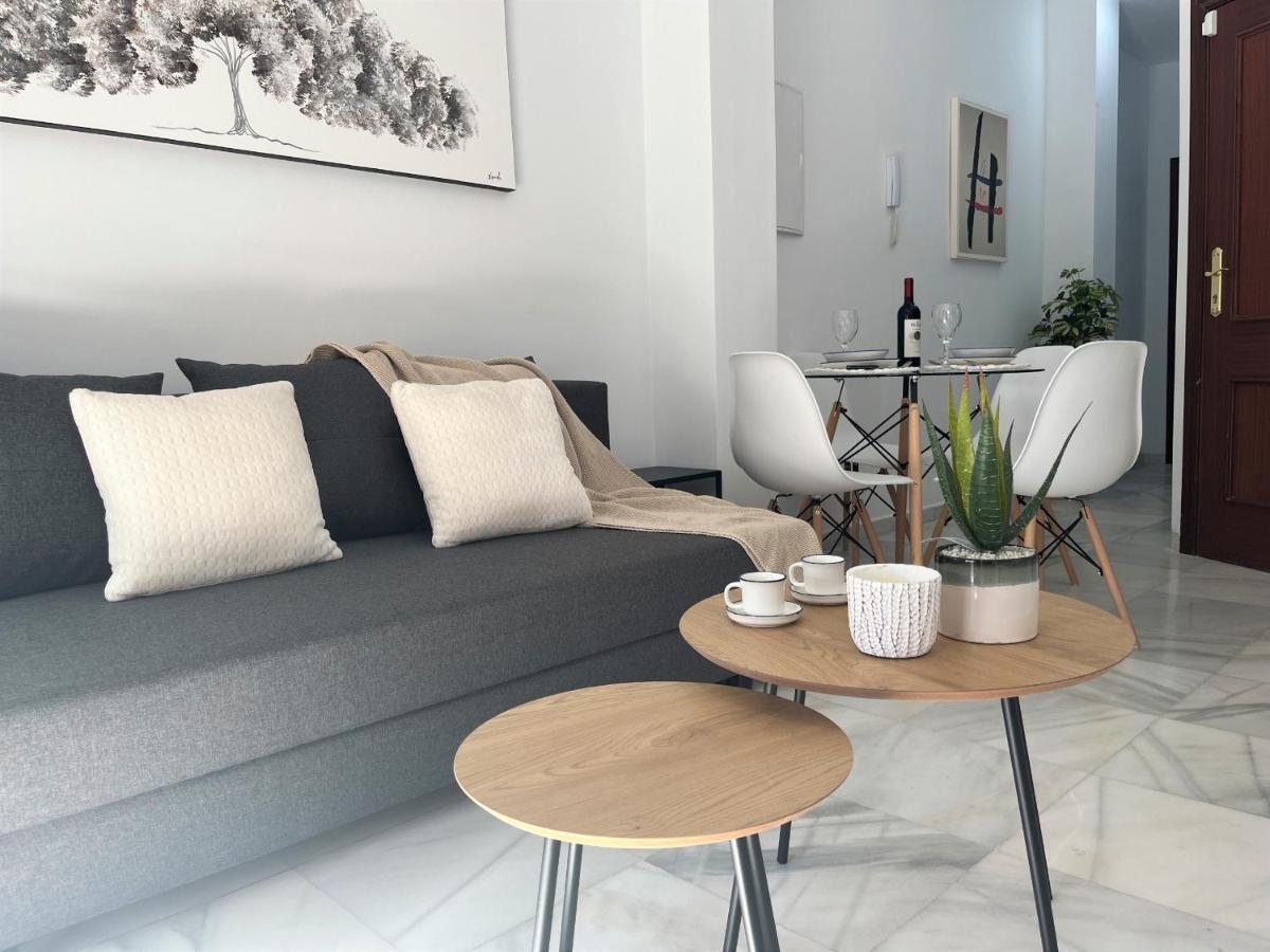 Apartamentos Marmoles Malaga Center Zewnętrze zdjęcie