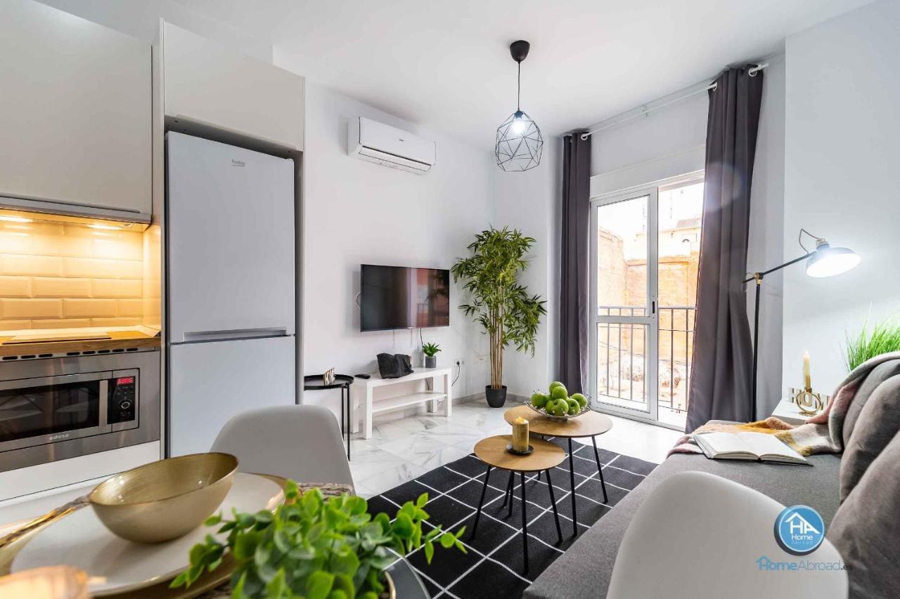 Apartamentos Marmoles Malaga Center Zewnętrze zdjęcie