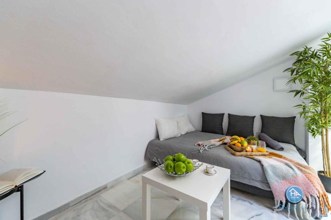 Apartamentos Marmoles Malaga Center Zewnętrze zdjęcie