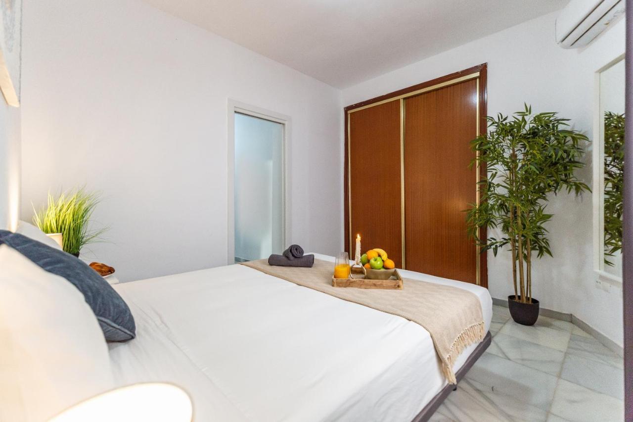 Apartamentos Marmoles Malaga Center Zewnętrze zdjęcie